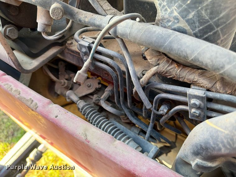image for item FK3909 1990 Case International 5130A MFWD tractor