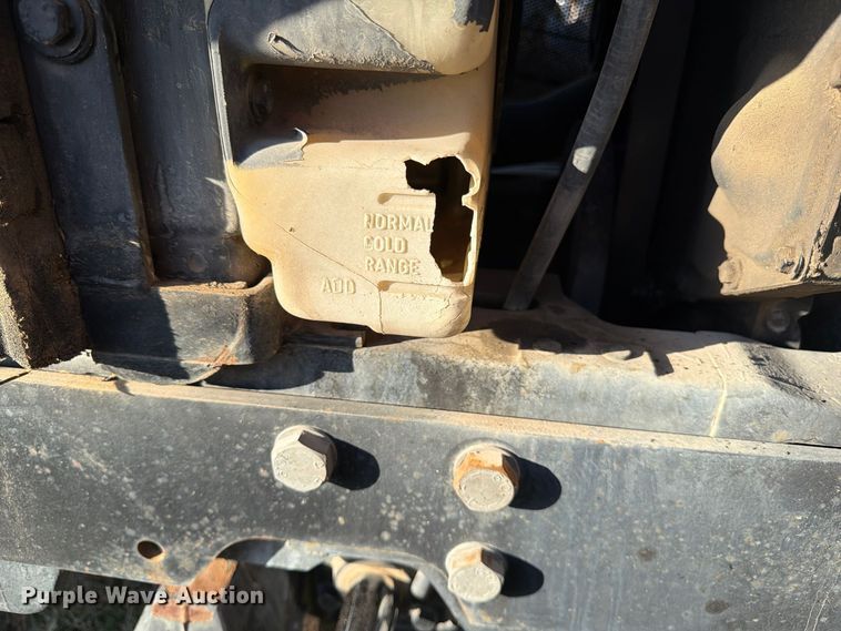 image for item FK3909 1990 Case International 5130A MFWD tractor