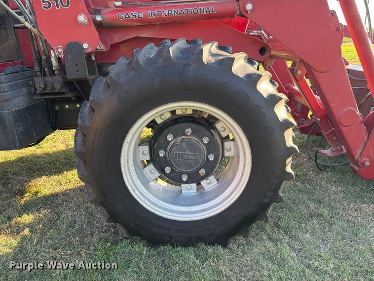 image for item FK3909 1990 Case International 5130A MFWD tractor