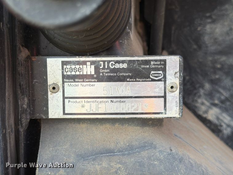 image for item FK3909 1990 Case International 5130A MFWD tractor