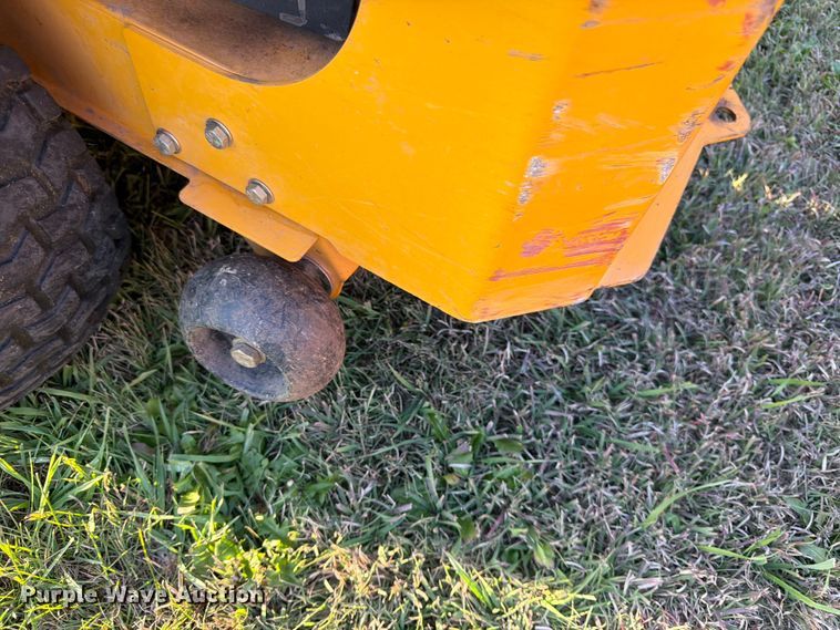 image for item FK3911 2008 Hustler FastTrac 928520 ZTR lawn mower