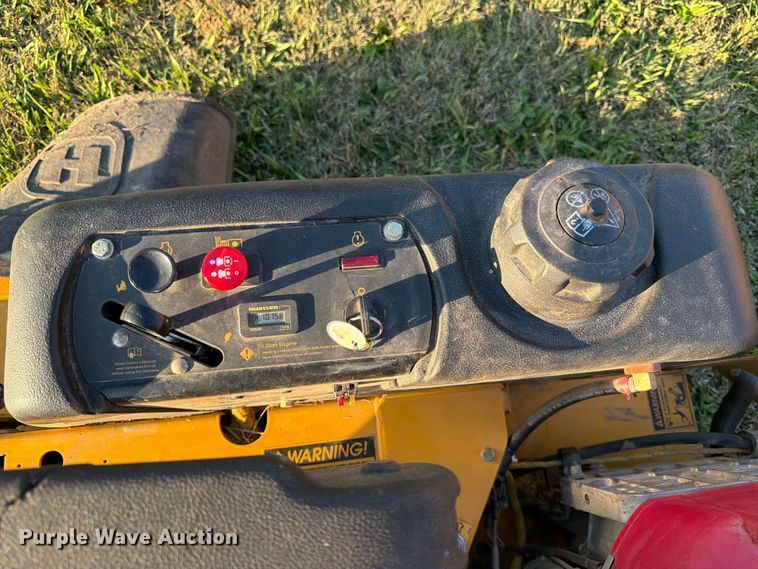 image for item FK3911 2008 Hustler FastTrac 928520 ZTR lawn mower