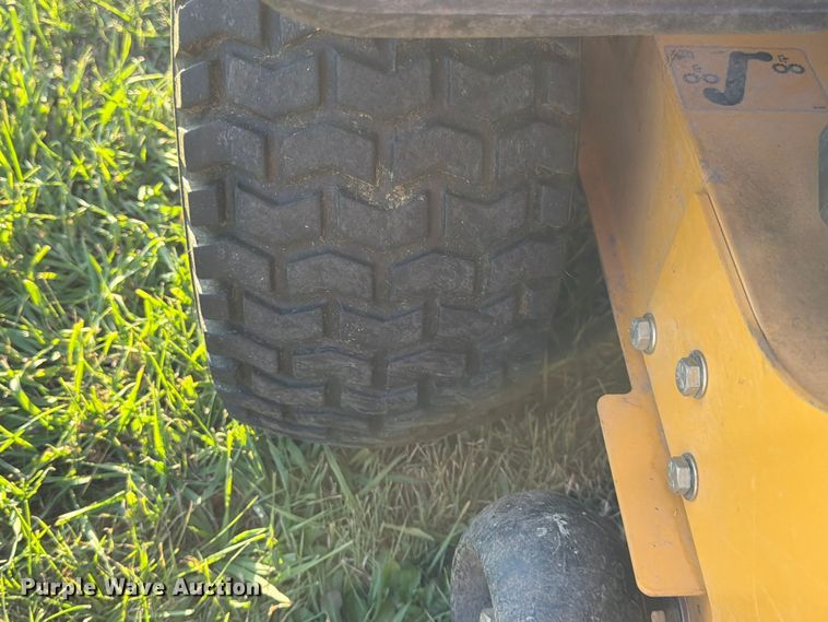 image for item FK3911 2008 Hustler FastTrac 928520 ZTR lawn mower