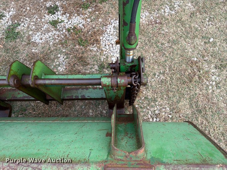 image for item FM6606 1976 John Deere 2040 tractor