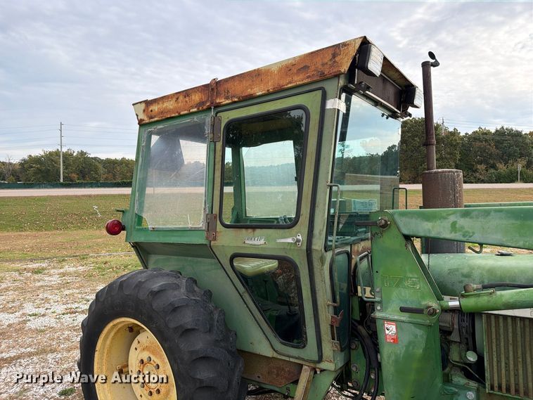 image for item FM6606 1976 John Deere 2040 tractor