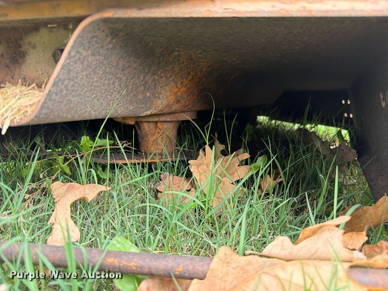 image for item FM6606 1976 John Deere 2040 tractor