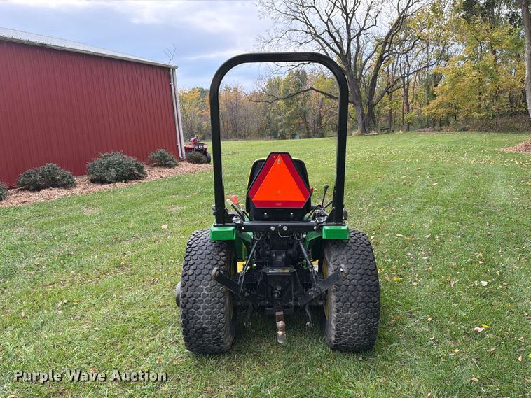 image for item FM6621 1998 John Deere 4100 MFWD tractor