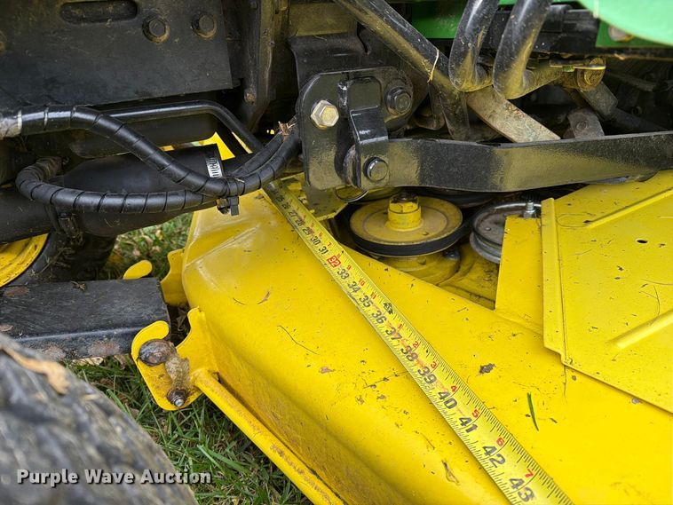 image for item FM6621 1998 John Deere 4100 MFWD tractor