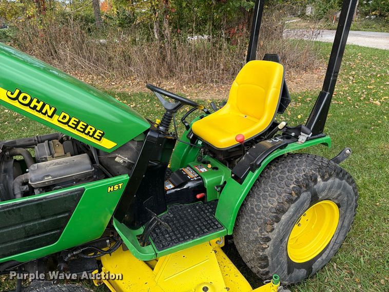 image for item FM6621 1998 John Deere 4100 MFWD tractor
