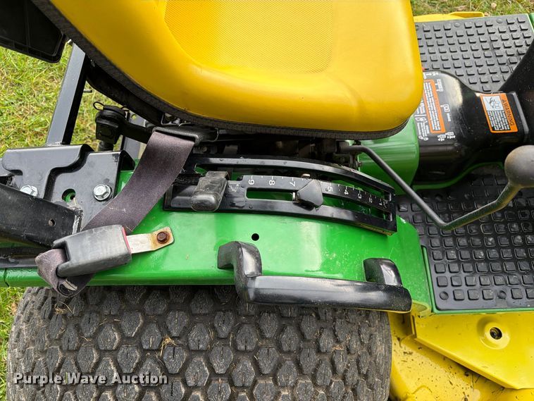 image for item FM6621 1998 John Deere 4100 MFWD tractor