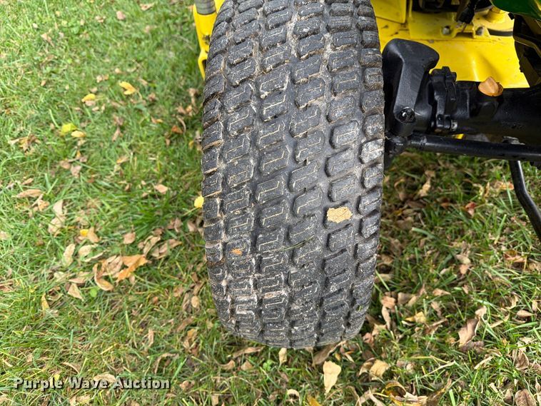image for item FM6621 1998 John Deere 4100 MFWD tractor