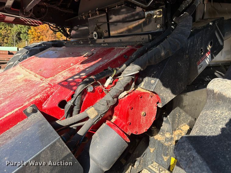 image for item YA5666 2012 CaseIH 7120 RWA combine