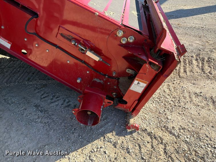 image for item YA5666 2012 CaseIH 7120 RWA combine