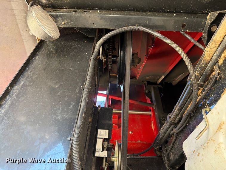 image for item YA5666 2012 CaseIH 7120 RWA combine