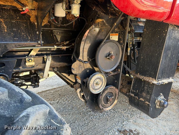 image for item YA5666 2012 CaseIH 7120 RWA combine