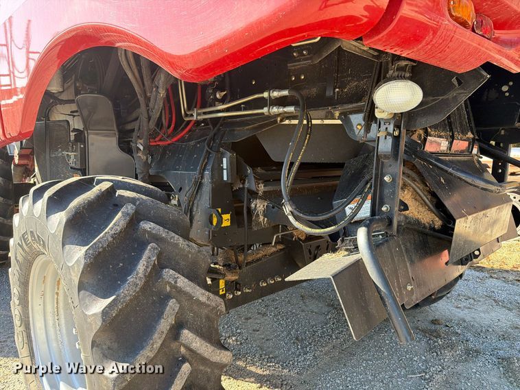 image for item YA5666 2012 CaseIH 7120 RWA combine