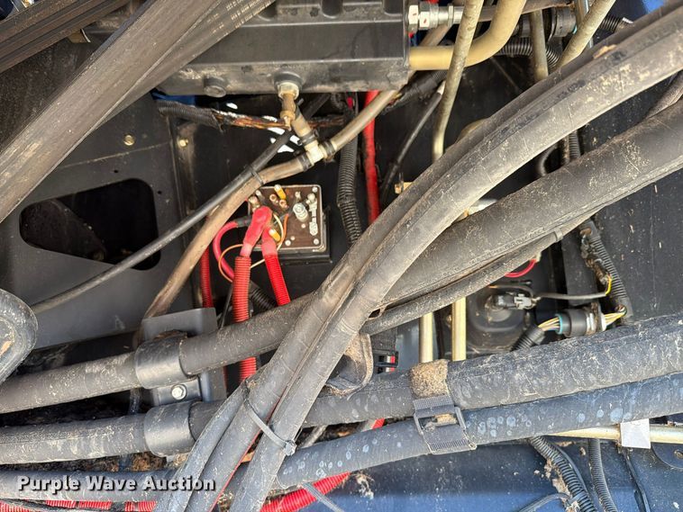 image for item YA5666 2012 CaseIH 7120 RWA combine