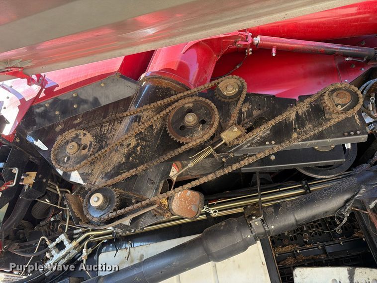 image for item YA5666 2012 CaseIH 7120 RWA combine