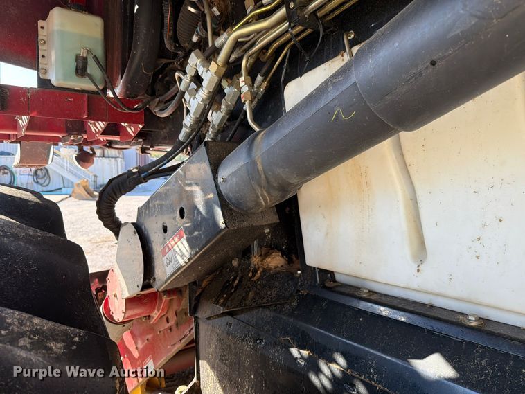 image for item YA5666 2012 CaseIH 7120 RWA combine