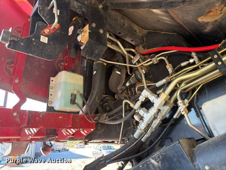 image for item YA5666 2012 CaseIH 7120 RWA combine