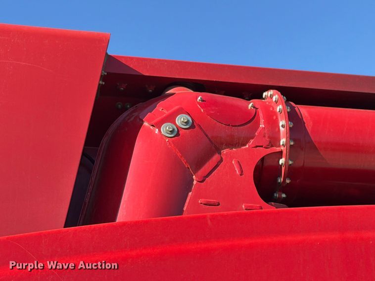 image for item YA5666 2012 CaseIH 7120 RWA combine