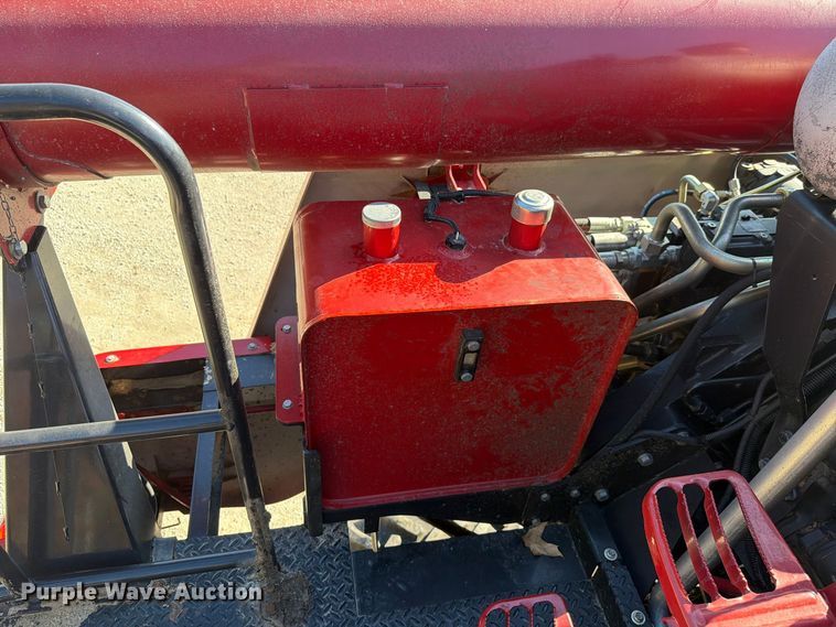 image for item YA5666 2012 CaseIH 7120 RWA combine