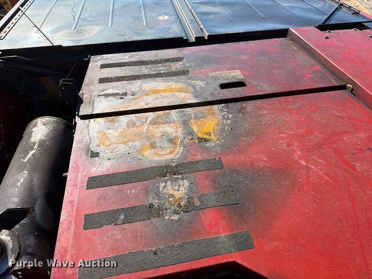 image for item YA5666 2012 CaseIH 7120 RWA combine