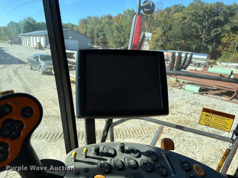 image for item YA5666 2012 CaseIH 7120 RWA combine