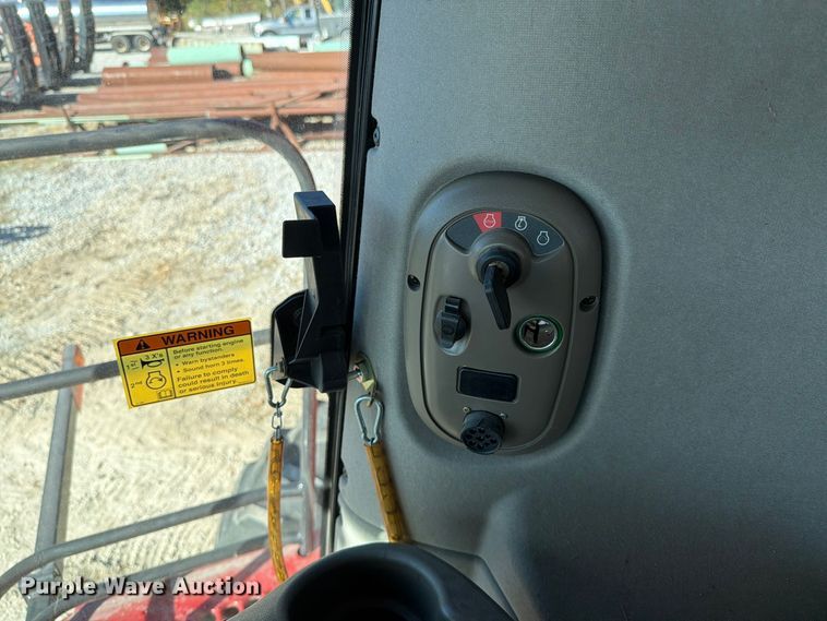 image for item YA5666 2012 CaseIH 7120 RWA combine