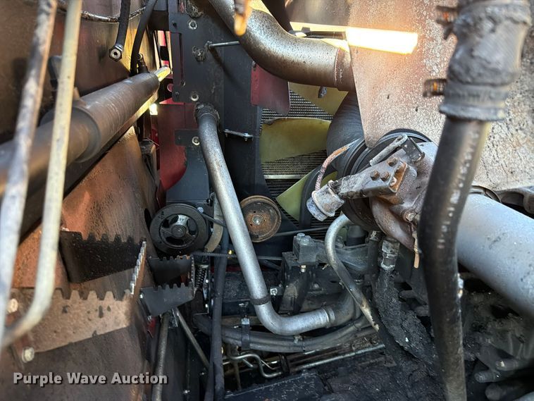 image for item YA5666 2012 CaseIH 7120 RWA combine
