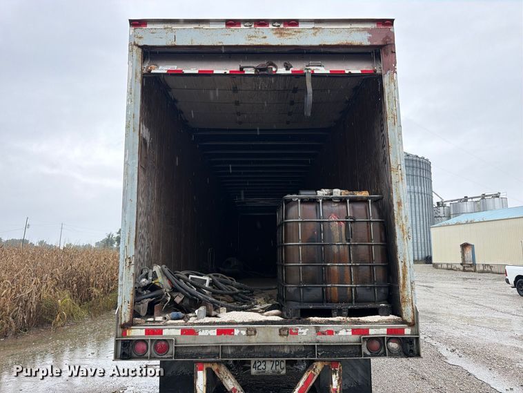 image for item DT3013 2001 Strick dry van trailer