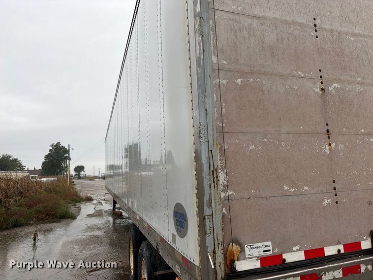 image for item DT3013 2001 Strick dry van trailer