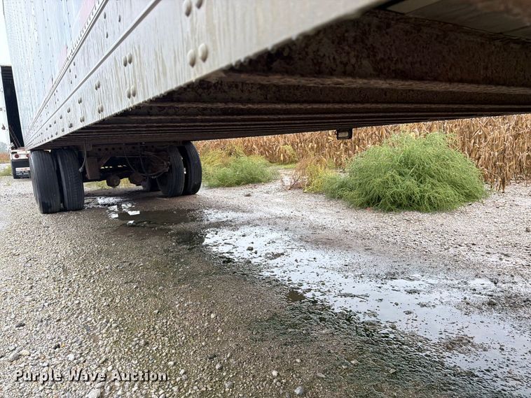 image for item DT3014 1998 Fruehuaf dry van trailer