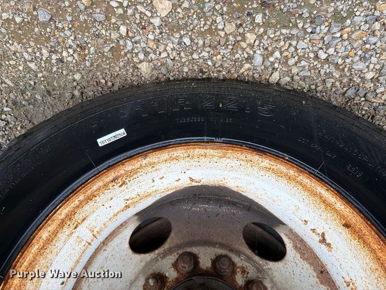 image for item DT3014 1998 Fruehuaf dry van trailer