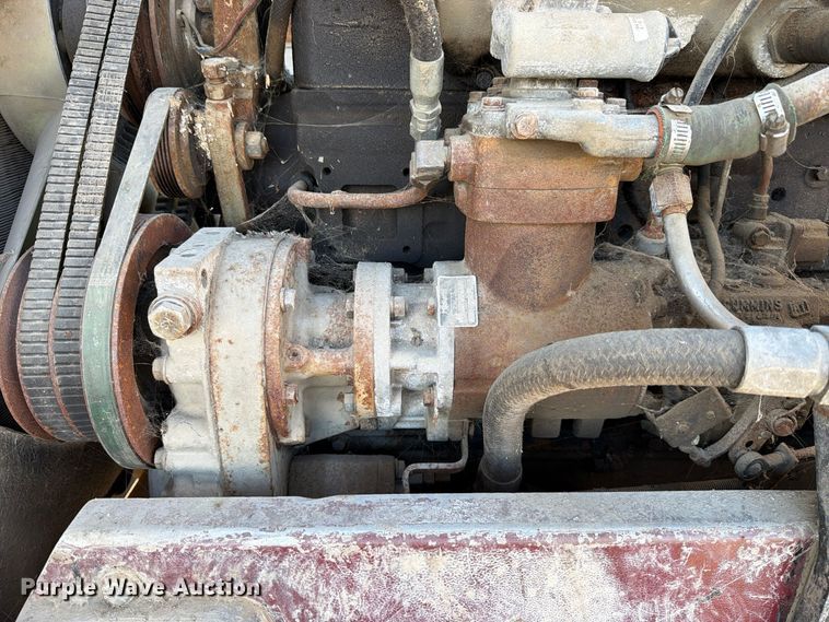 image for item EP3093 1979 Peterbilt 359A truck cab and chassis