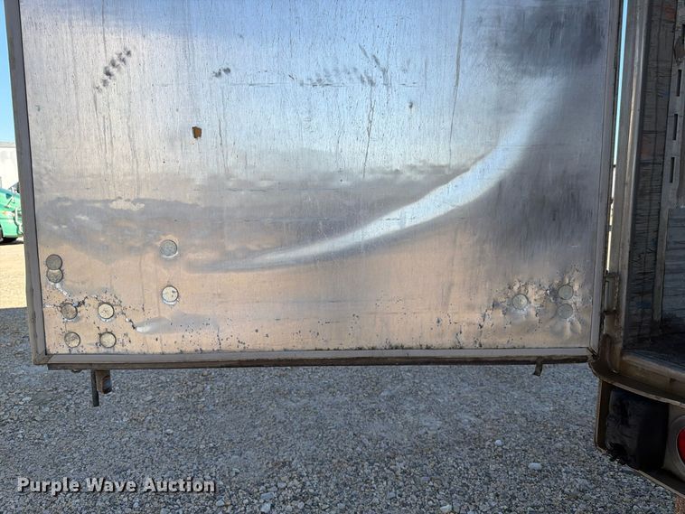 image for item ER3498 2008 Utility Trailer Manufacturing VS2DX dry van trailer