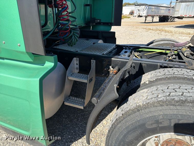image for item ER3500 2024 International LT625 semi truck