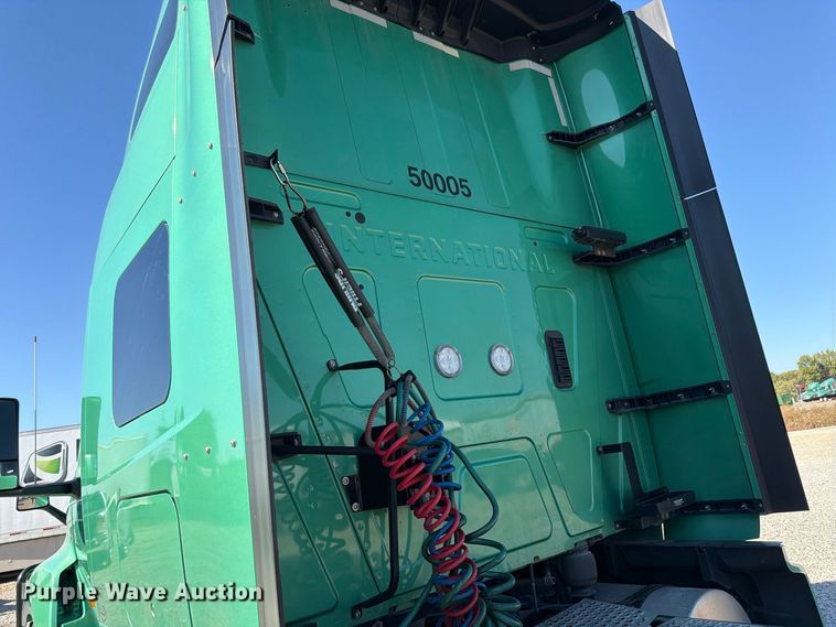 image for item ER3500 2024 International LT625 semi truck
