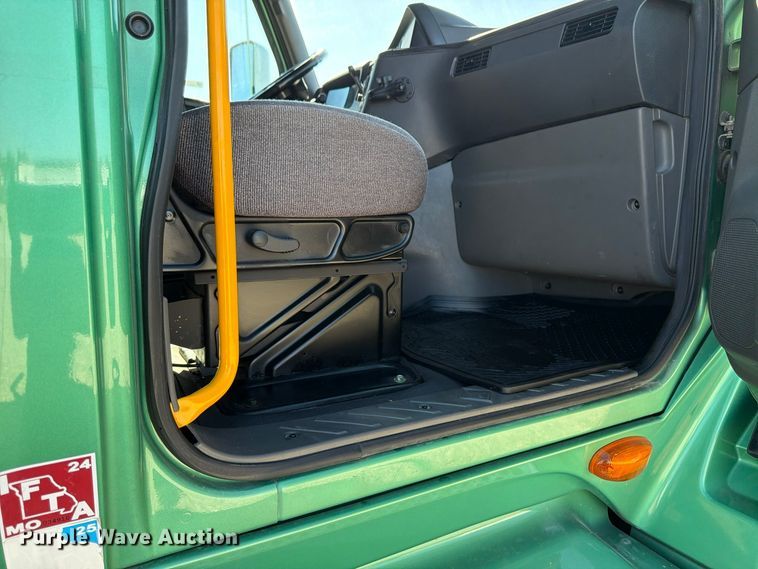 image for item ER3500 2024 International LT625 semi truck