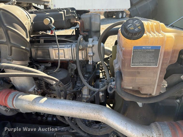 image for item ER3500 2024 International LT625 semi truck