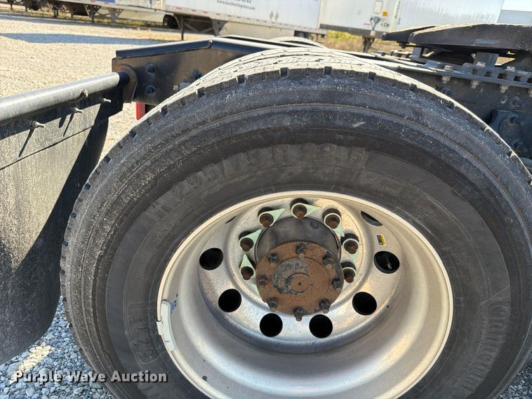 image for item ER3500 2024 International LT625 semi truck