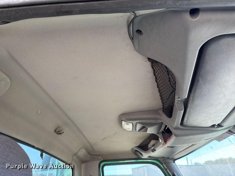 image for item ER3501 2021 International RH613 semi truck