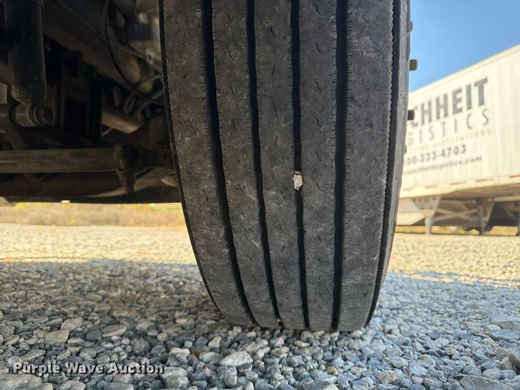image for item ER3501 2021 International RH613 semi truck