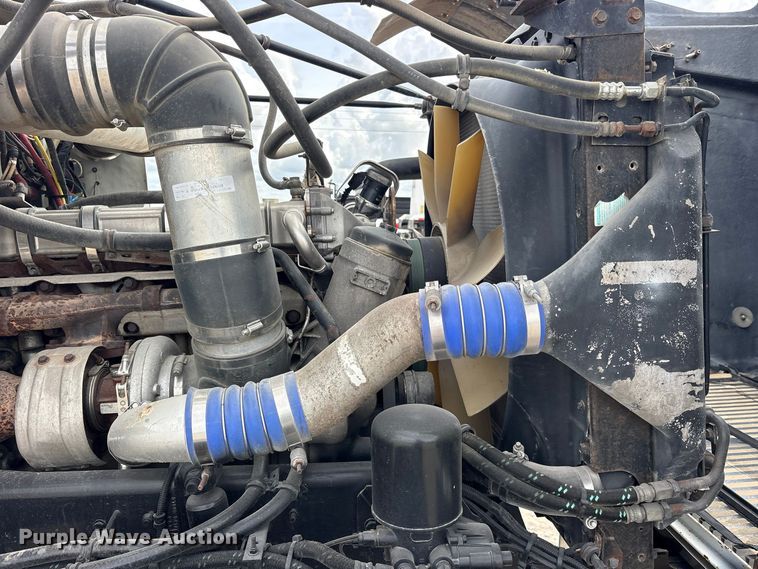 image for item ES8481 2007 Western Star 4900 semi truck