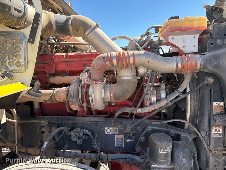 image for item EW1175 2009 Kenworth T800 semi truck