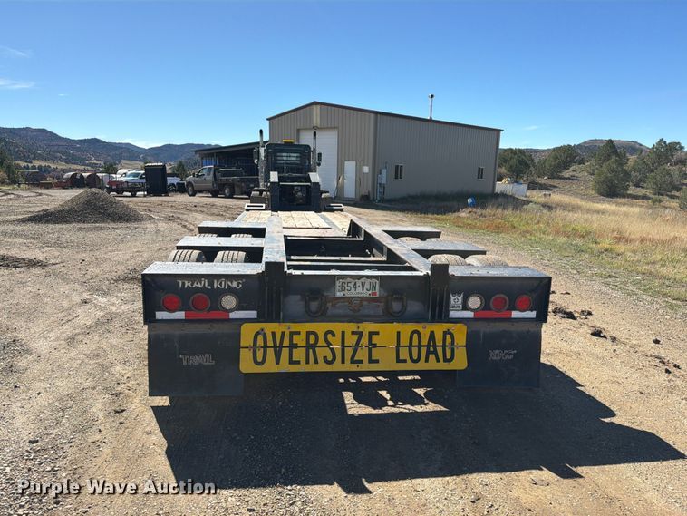 image for item EW1199 1994 Trail King Industries TK80HDG-483 lowboy equipment trailer