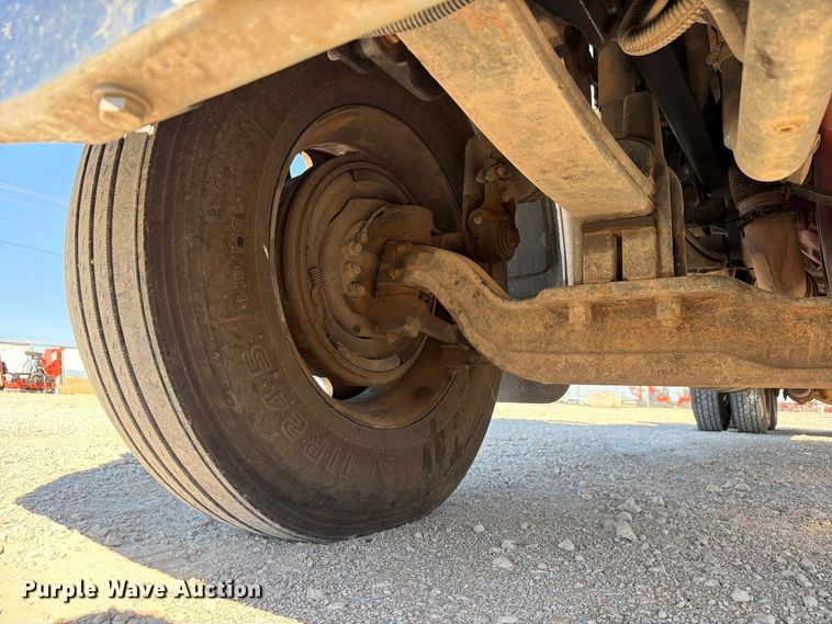 image for item EW7615 2013 Peterbilt 388 semi truck