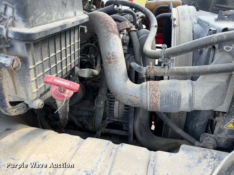 image for item EX1501 2015 International 4400 digger derrick truck