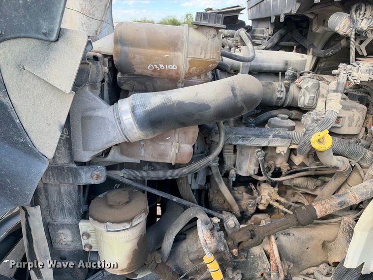 image for item EX1501 2015 International 4400 digger derrick truck