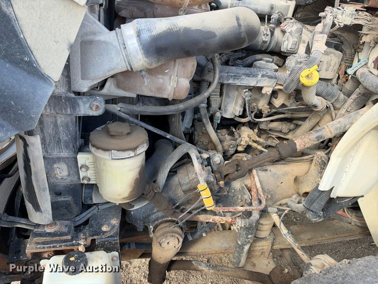 image for item EX1501 2015 International 4400 digger derrick truck